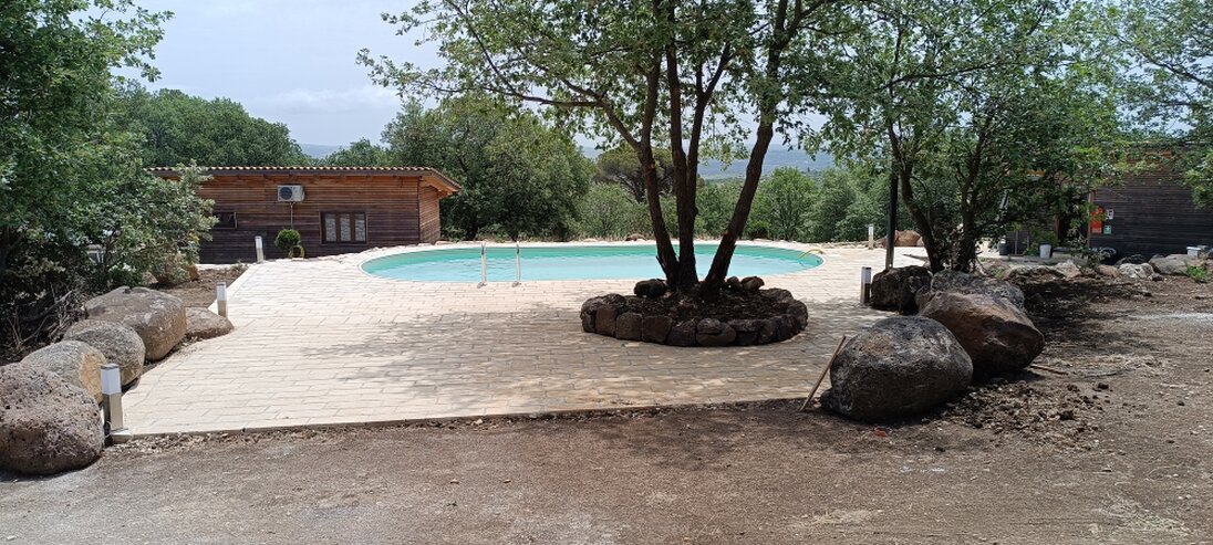 Bungalow Iblei in Poolnähe mit Sitzbereich